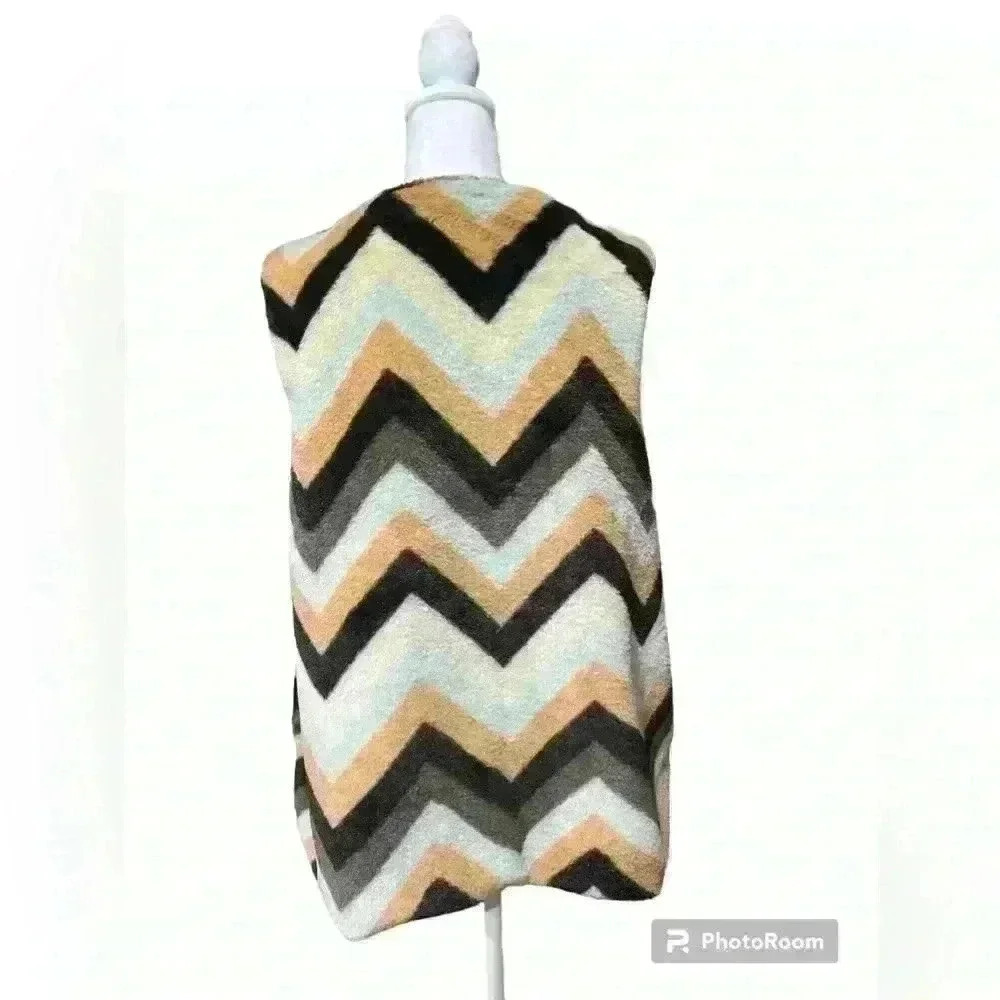 Soft women’s vest. Multi-colored. - Picture 2 of 3
